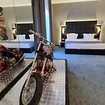 Aqua 4*