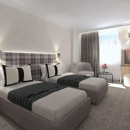 Aqua Hotel 4*