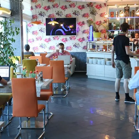 Hotel Aqua 4*
