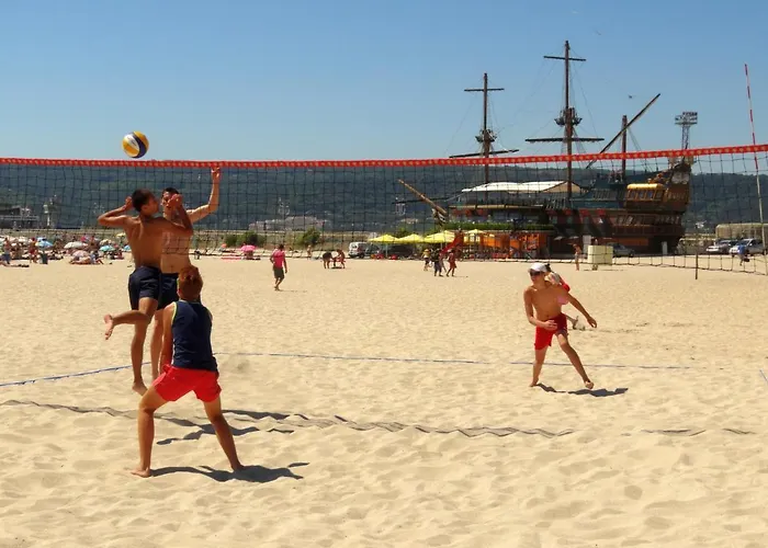 Aqua מלון וארנה