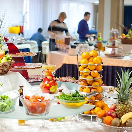 Aqua Hotel 4*