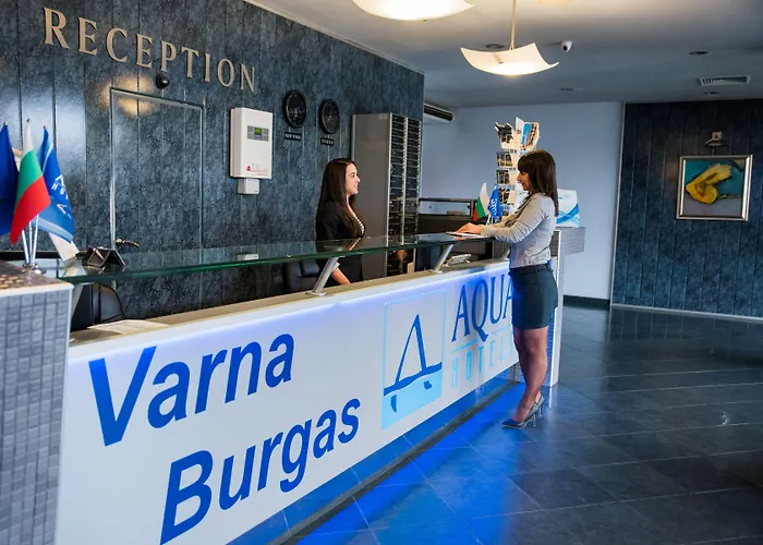 アクア 4* ヴァルナ