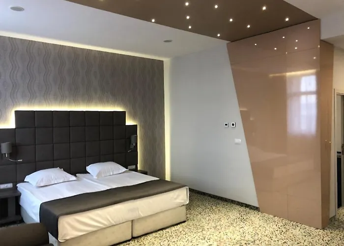 ホテル アクア 4*